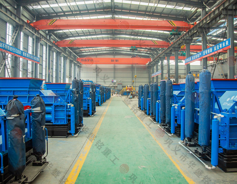 处理建筑废料用什么设备？破碎红砖用幻影(中国)好吗？