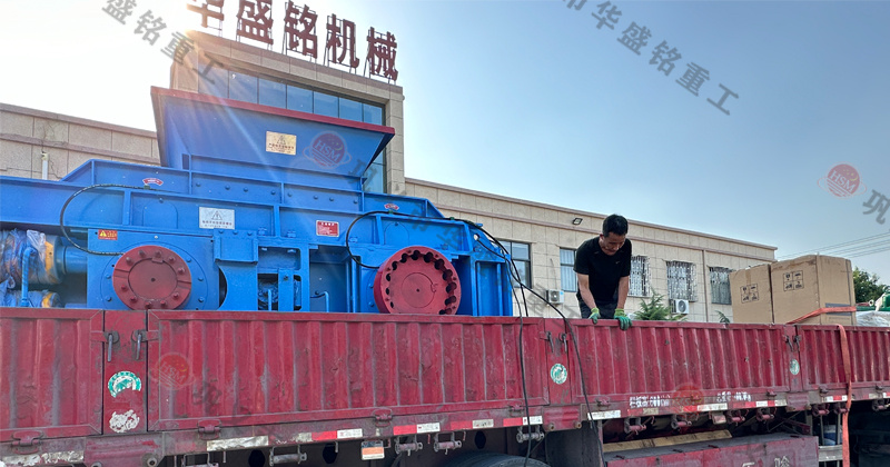 幻影最新官方厂家的对辊制砂机怎么样？市场价一台多少钱？