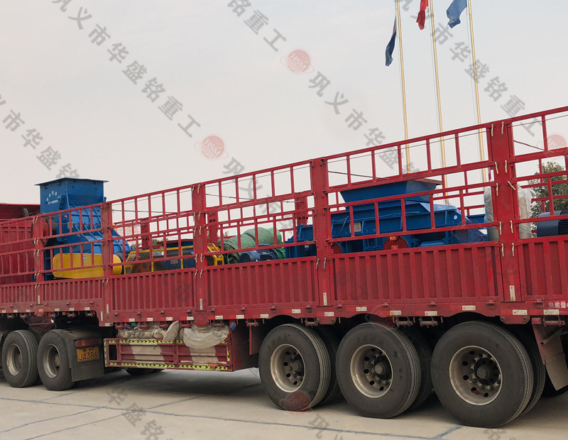 小型幻影(中国)+双级破碎机成套发货